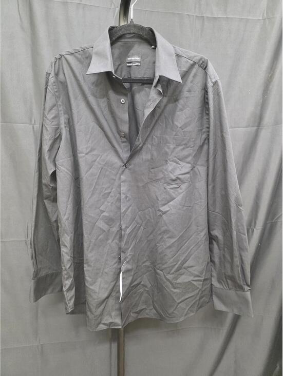 Van Heusen Other - Van Heusen Regular Fit Long Sleeve Dress Shirt BLACK 16 Nk 32-33 L